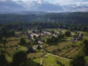 Penerbit Manor Lords menyarankan pemain untuk menunda pembelian ‘jika uang terbatas,’ menjanjikan diskon yang sering