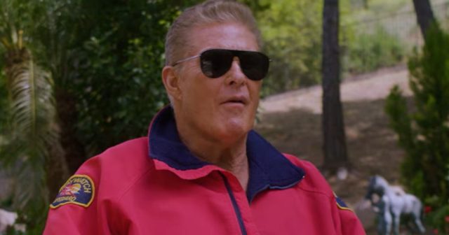 David-Hasselhoff-in-a-Baywatch-jacket.jpg