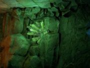 Pantheon Rise of the Fallen menambahkan penjara bawah tanah Gua Halnir dan memperkenalkan kembali hukuman mati